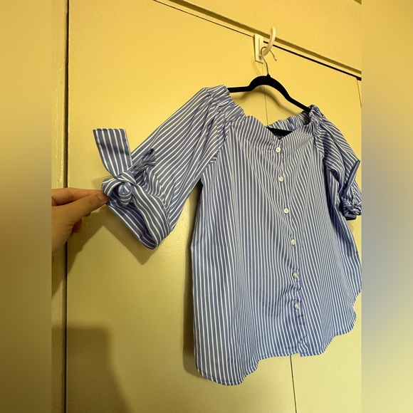 Blouse - Picture 2 of 4